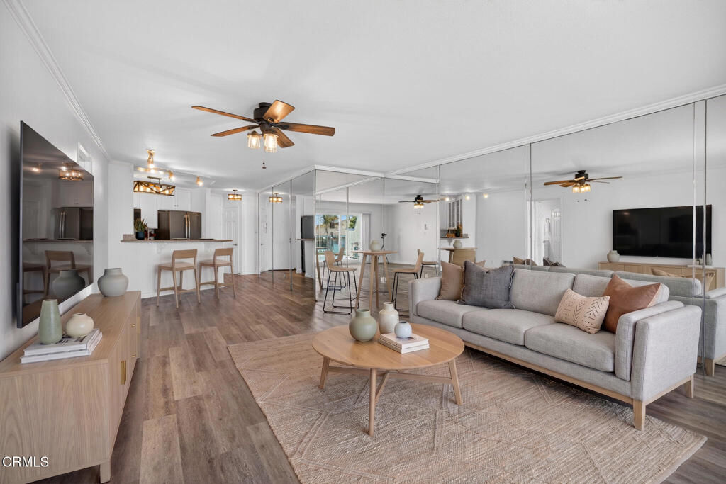 Property Photo:  3101 Peninsula Road 121  CA 93035 