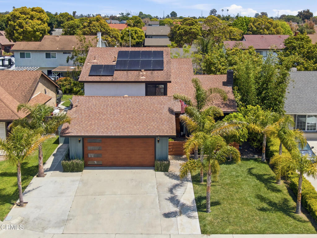 Property Photo:  1130 Bogota Court  CA 93035 