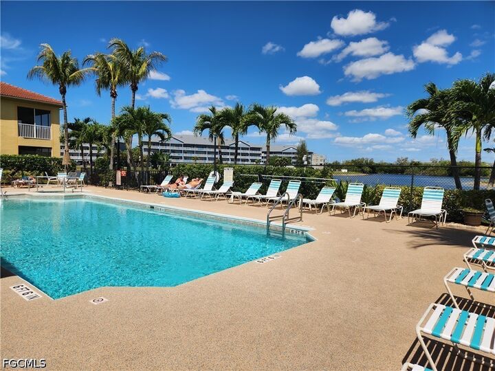 Property Photo: 4293 Bellasol Circle 2513 FL 33916