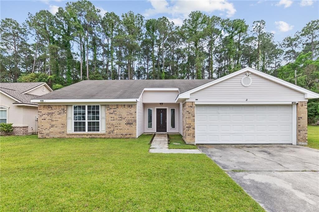 Property Photo:  213 Drury Lane  LA 70460 
