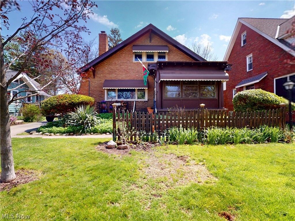 Property Photo: 2151 Overbrook Avenue OH 44107