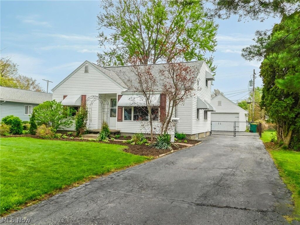 Property Photo: 4763 Belle Meadow Road OH 44060