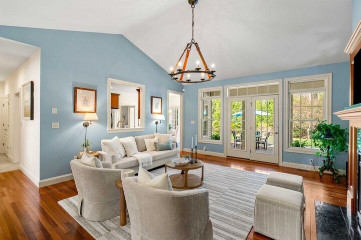 Property Photo:  12 Amber Lane  NH 03110 