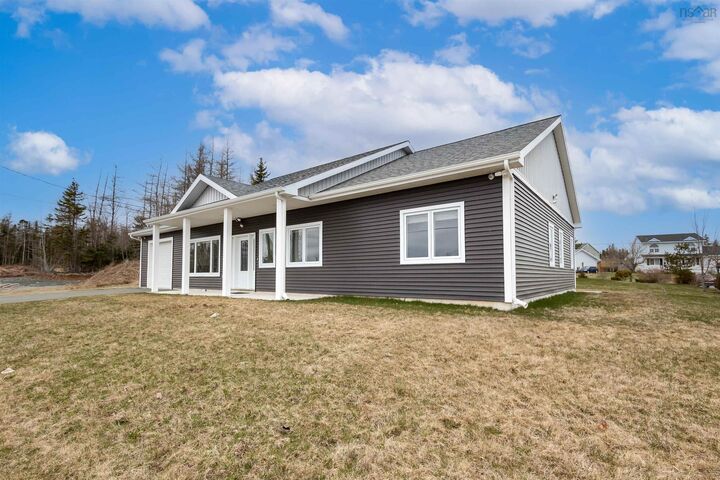 Property Photo: 91 Ridgevale Drive NS B1R 0C2
