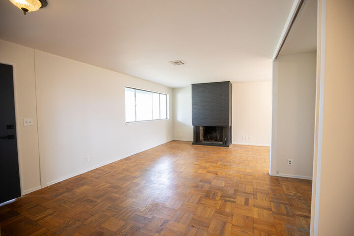 Property Photo:  10556 Wright Avenue  OR 97603 