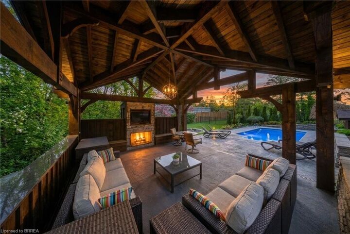 Property Photo: 360 Robinson Road ON N3T 5L7
