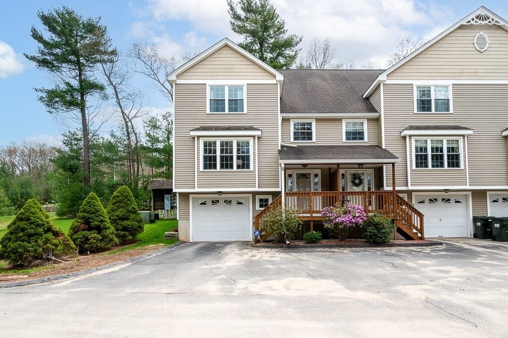 Property Photo:  72 Arthur Dr 72  MA 01588 