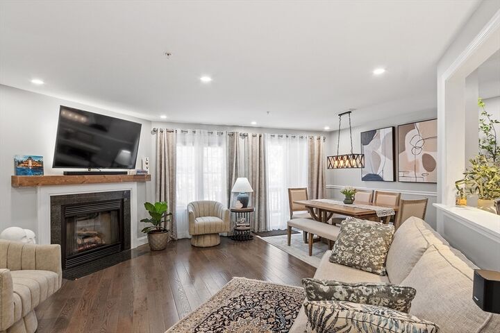Property Photo:  16 Acorn Ave 16  MA 01420 