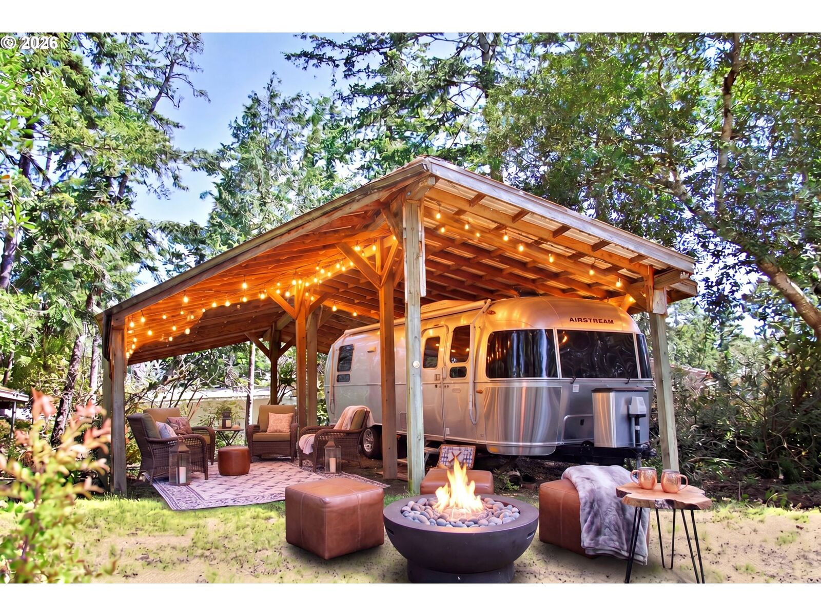 Property Photo:  223 Azalea St  OR 97439 