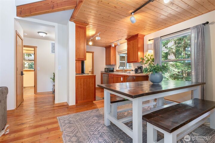 Property Photo:  21012  Pinnacle Road  WA 98244 