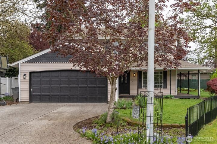 Property Photo:  2403 NE 95th Court  WA 98662 