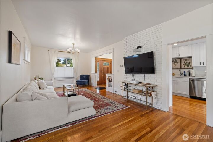 Property Photo: 3516 N Proctor Street WA 98407