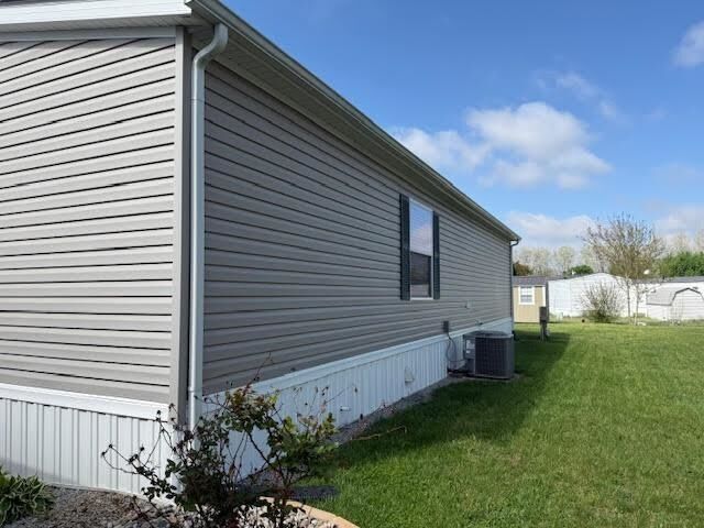 Property Photo:  24 Dogwood  IN 47374 