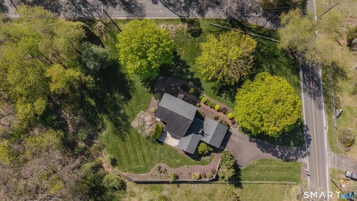 Property Photo:  179 Walnut Tree Hill Road  CT 06482 