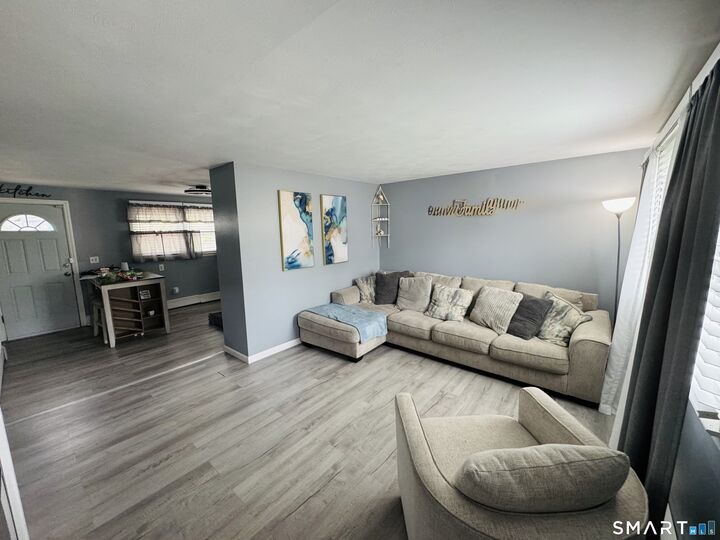 Property Photo:  150 View Street  CT 06450 