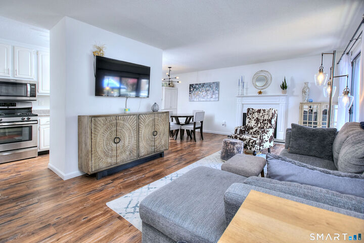 Property Photo:  6 Sugar Maple Lane 6  CT 06877 