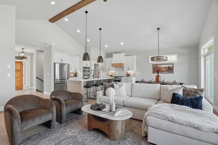 Property Photo:  5209 S Scout St  WA 99223 