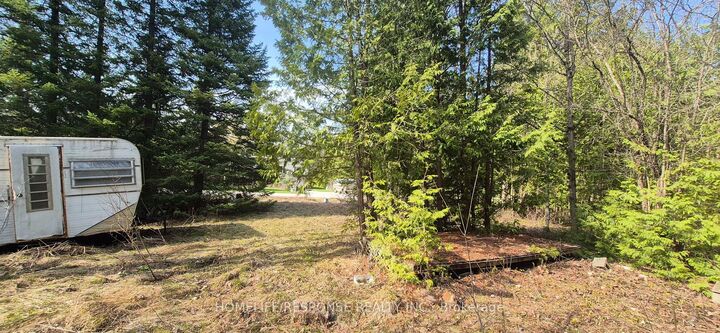 48 Waldweg N/A — photo 1