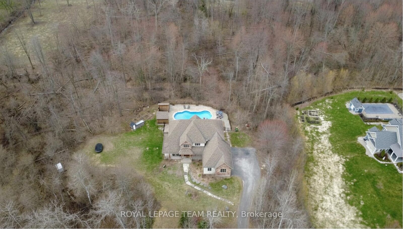 Property Photo: 1671 Reindeer Way ON K4P 0A2