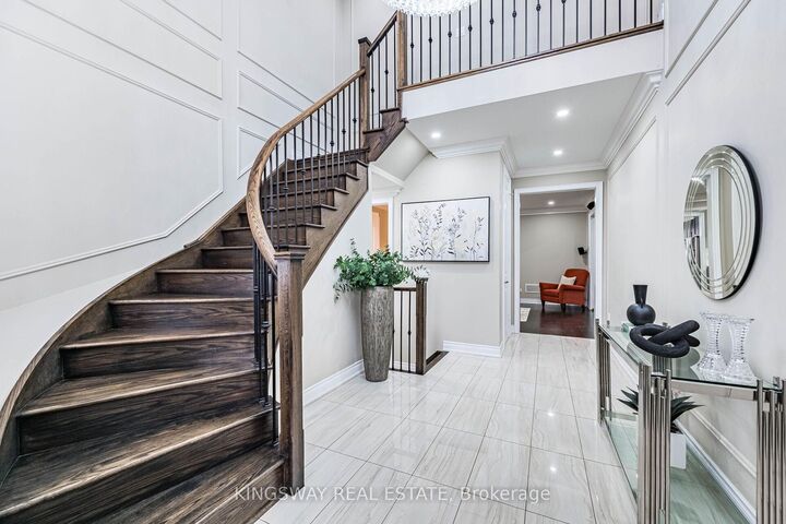 Property Photo:  41 Argelia Crescent  ON L6X 5N5 