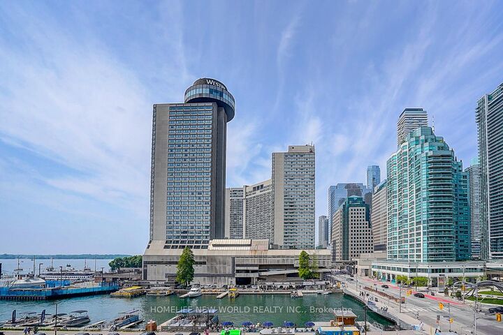 Property Photo: 15 Queens Quay E 1906 ON M5E 0C5