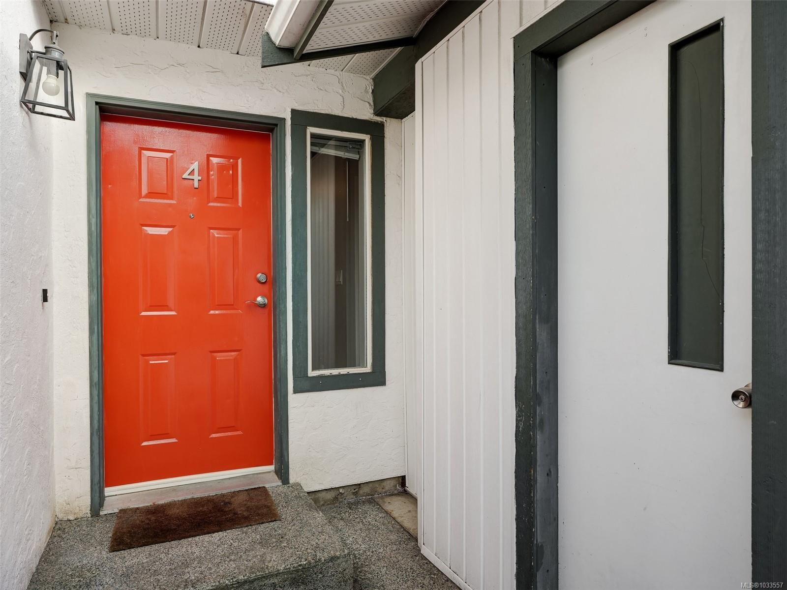 Property Photo: 9923 Seventh St #4 BC V8L 2V8