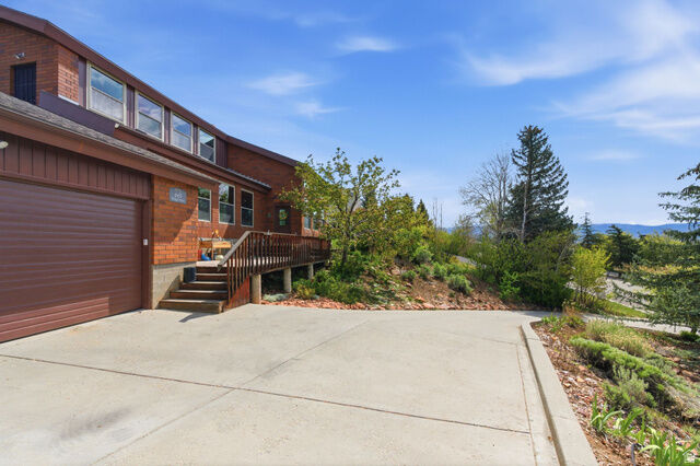 Property Photo:  661 E Ridge Dr N  UT 84032 