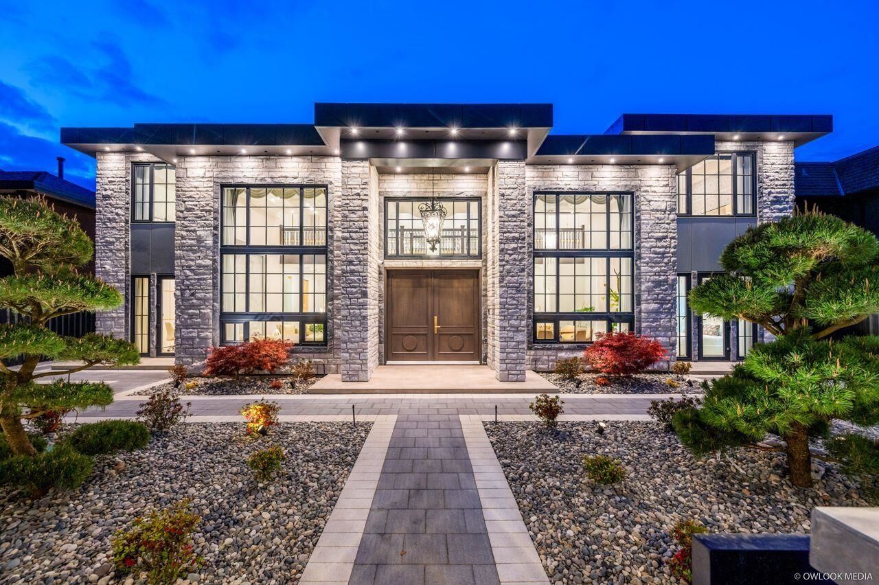 Property Photo: 7731 Sunnydene Road BC V6Y 1G9