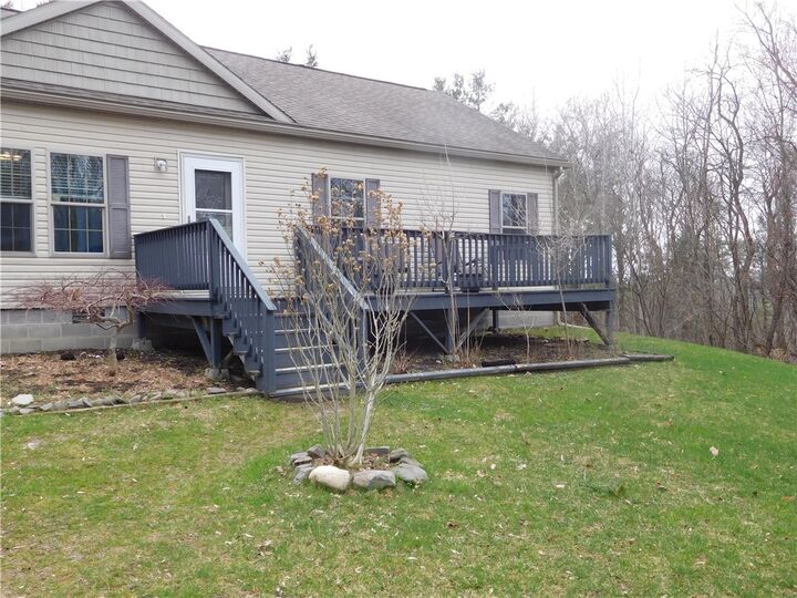 Property Photo:  22 Mineah Road  NY 13068 