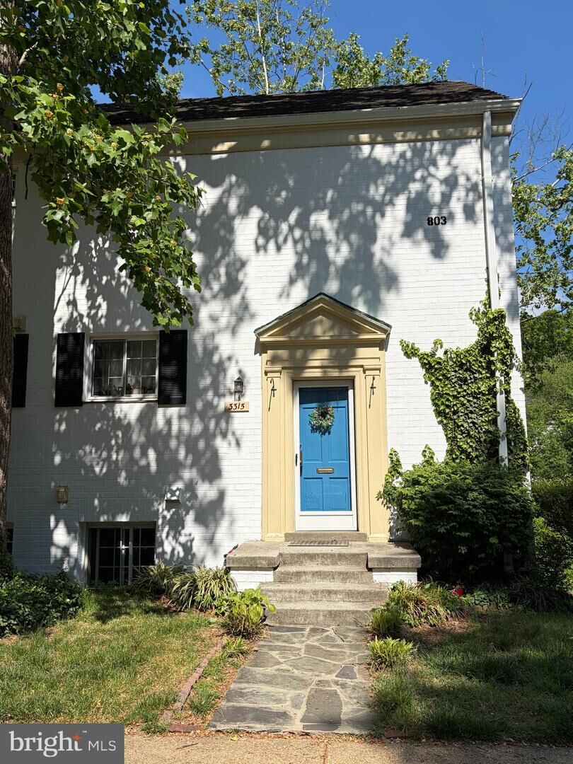 Property Photo:  3315 Coryell  VA 22302 