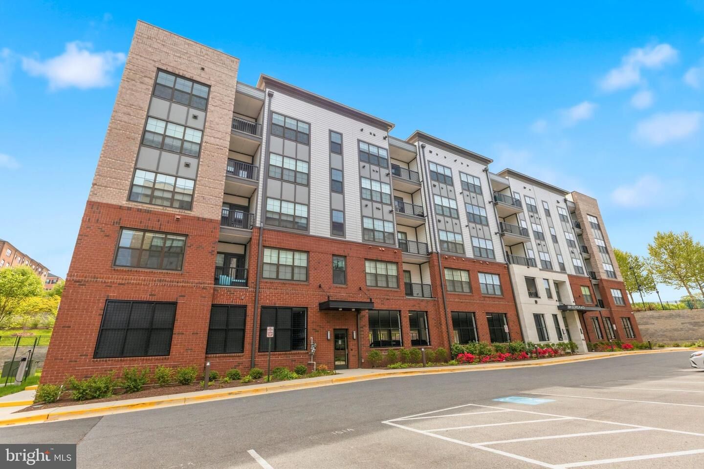 Property Photo:  104 Saint Ives Place  MD 20745 