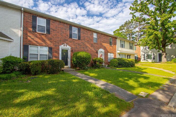 Property Photo: 200 Pine Forest 3-B AR 72113-0000