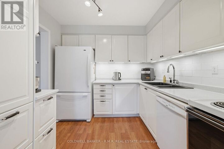 Property Photo: 36 Wheler Court ON L9P 1T8