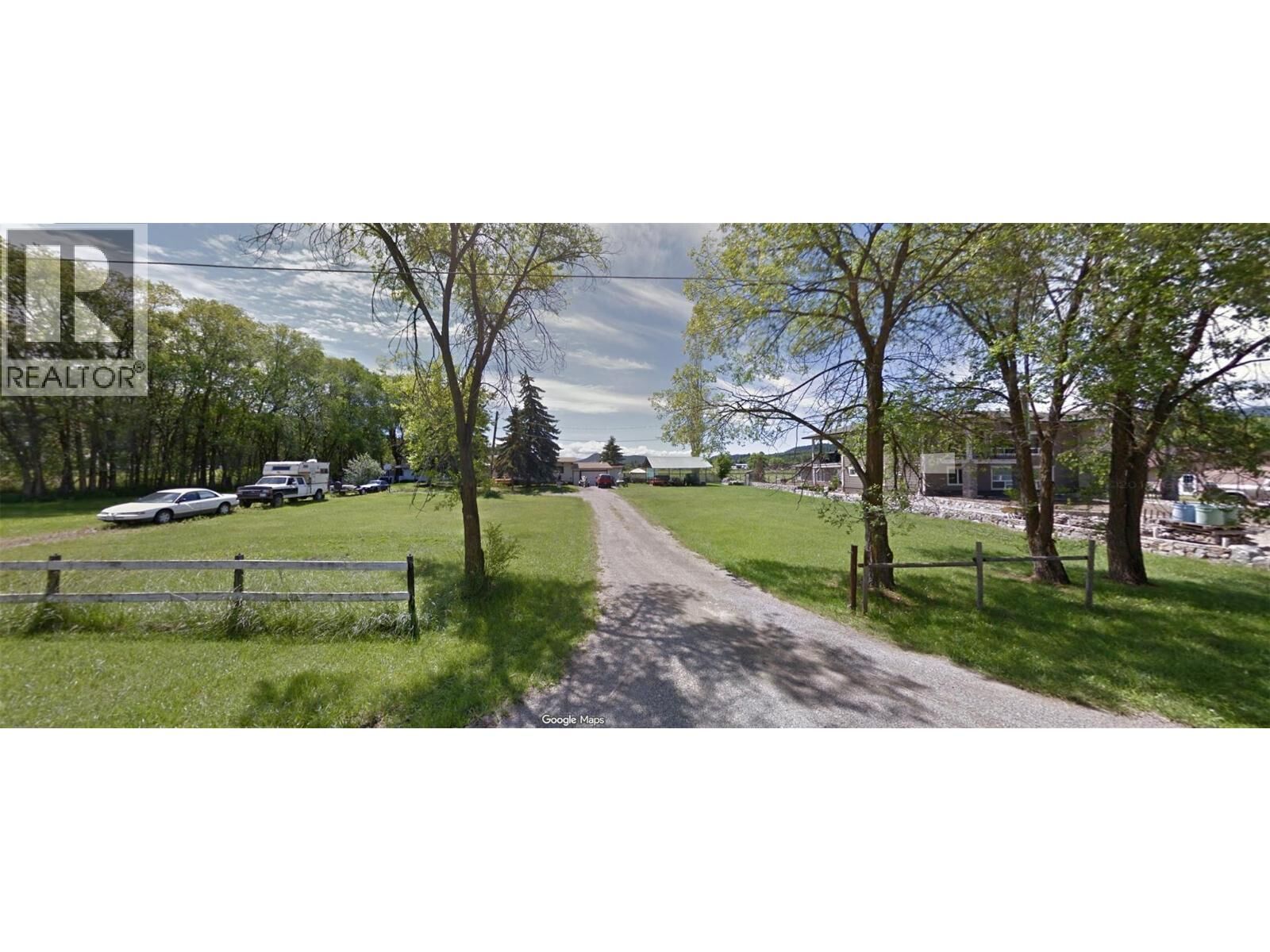 Property Photo: 3687 Redecopp Road BC V4V 1X5
