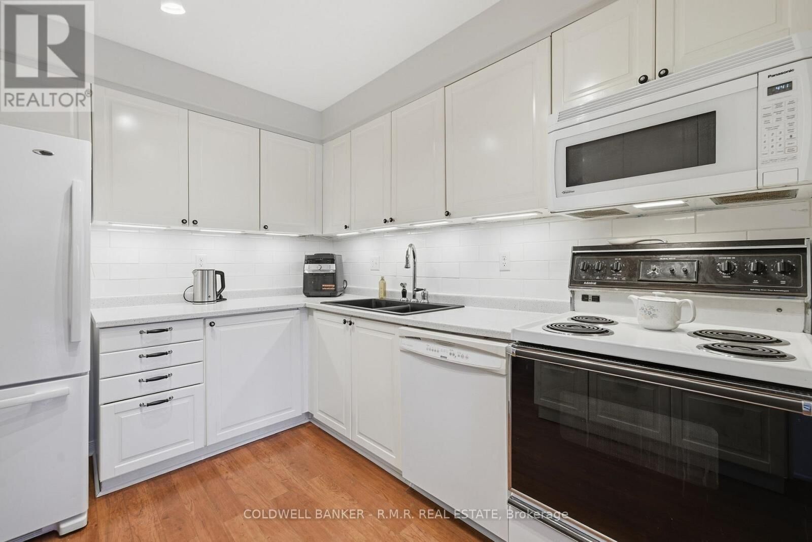 Photo de la propriété:  36 Wheler Court  ON L9P 1T8 