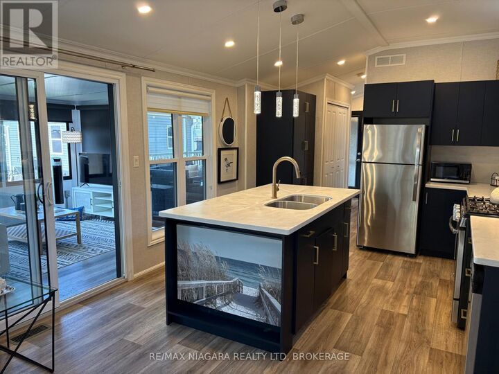 139 Wyldewood — photo 1