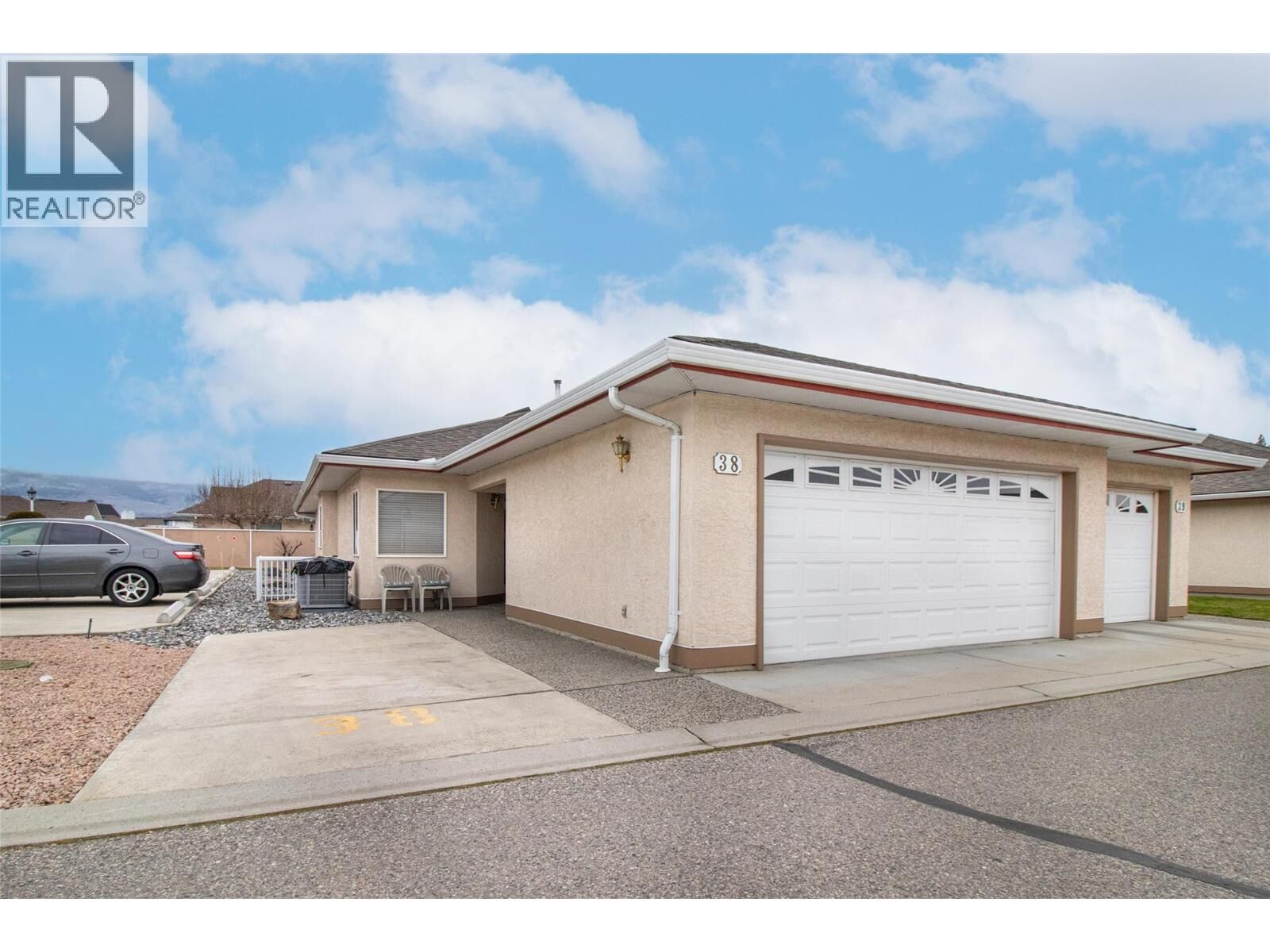 Property Photo: 1874 Parkview Crescent 38 BC V1X 7G6