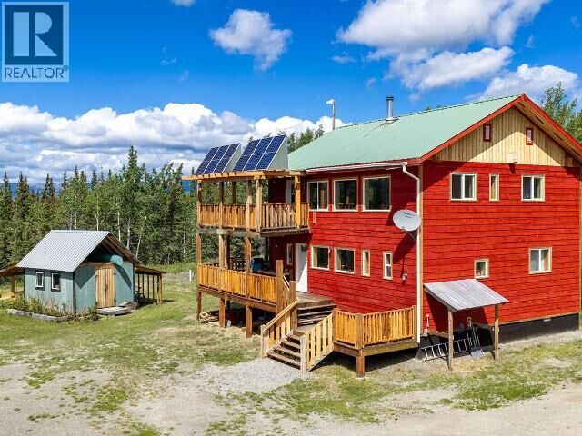 96750 Alaska Highway — photo 1