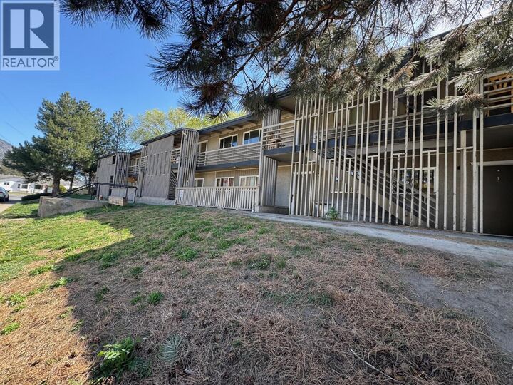 Property Photo:  2290 Blair Street  BC V1K 1B8 