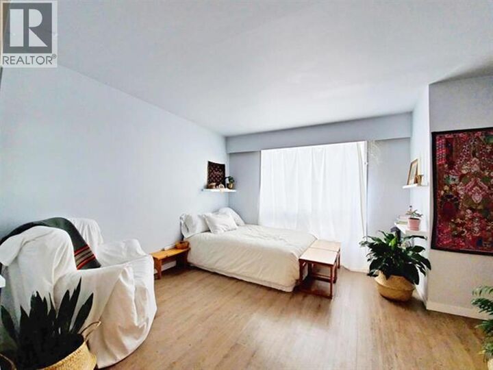 Property Photo: 425 Callanan Street BC V2J 2V1