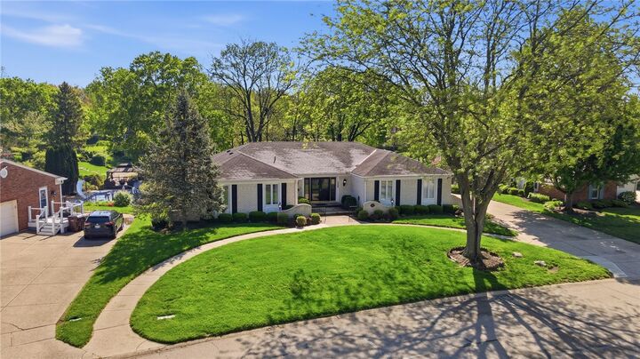 Property Photo:  5008 Marilake Circle  OH 45429 