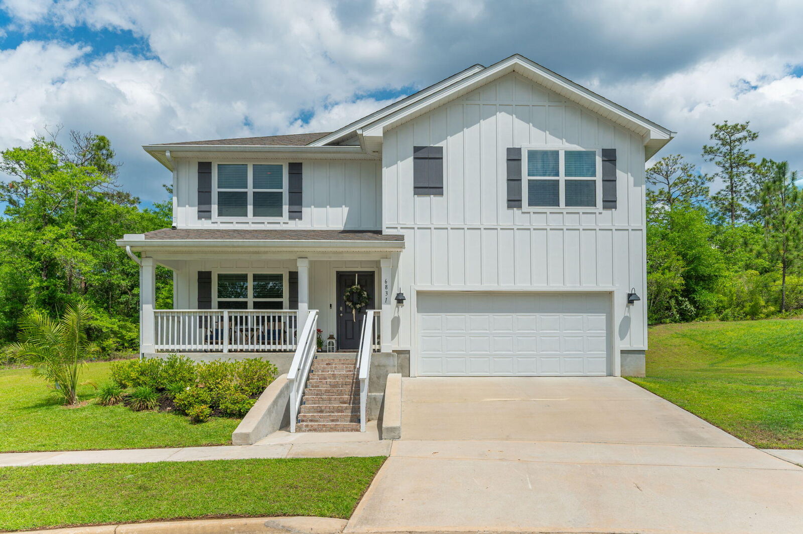 Property Photo:  6831 Interlachen Lane  FL 32567 