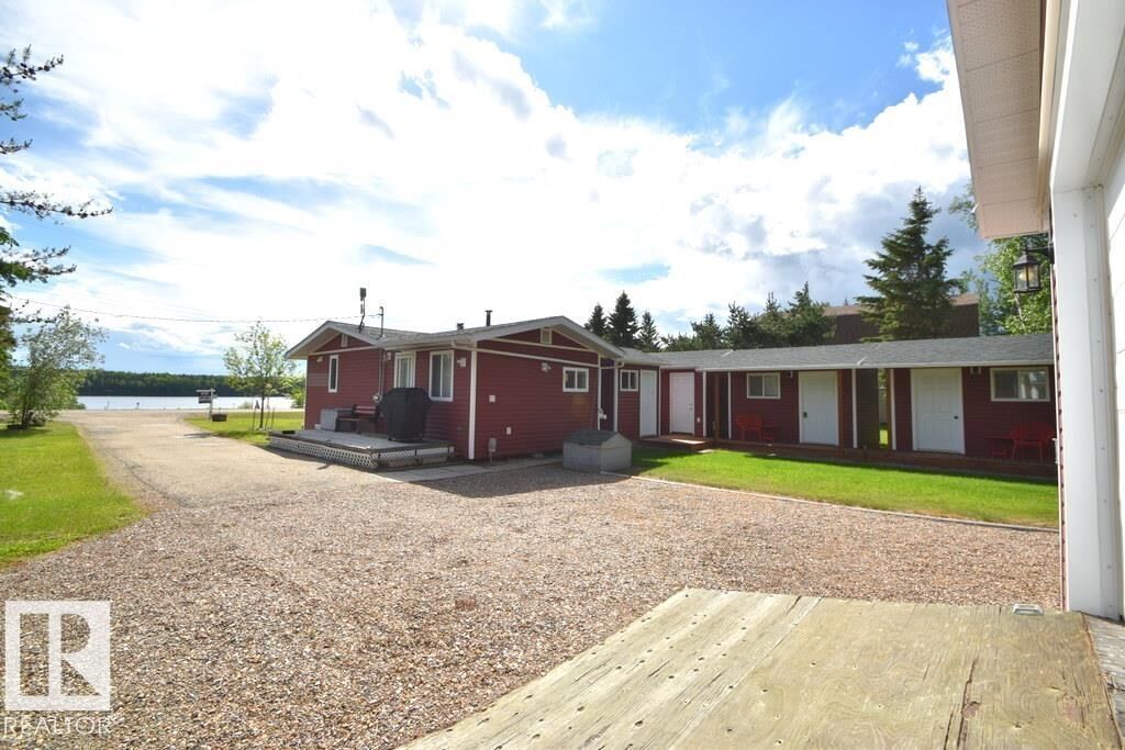 Property Photo: 1214 Birch Cres. (Skeleton Lake) AB T0A 0M0