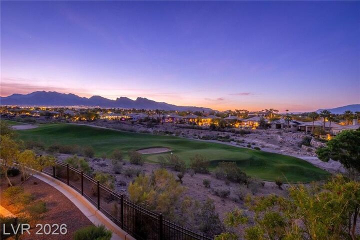 Property Photo:  9204 Tesoras Drive 202  NV 89144 