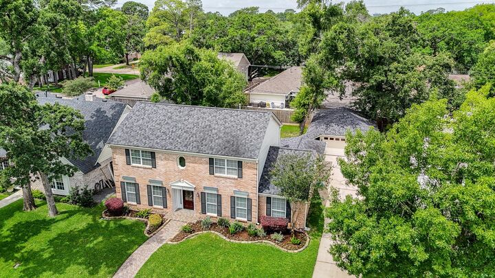 Property Photo:  707 Thistlewood Drive  TX 77079 