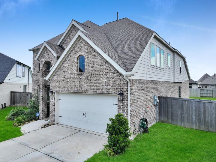 Property Photo:  19407 Filly Chase Court  TX 77377 