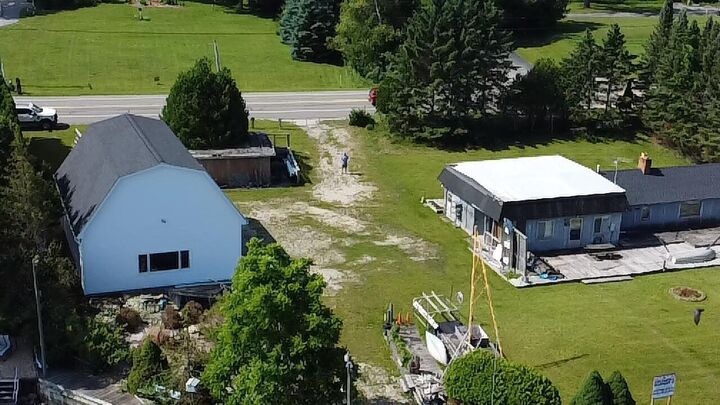 Property Photo:  4472 Crescent Beach Road  MI 49675 