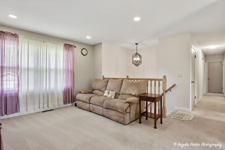 Property Photo:  305 Woodbine Avenue  IL 60042 