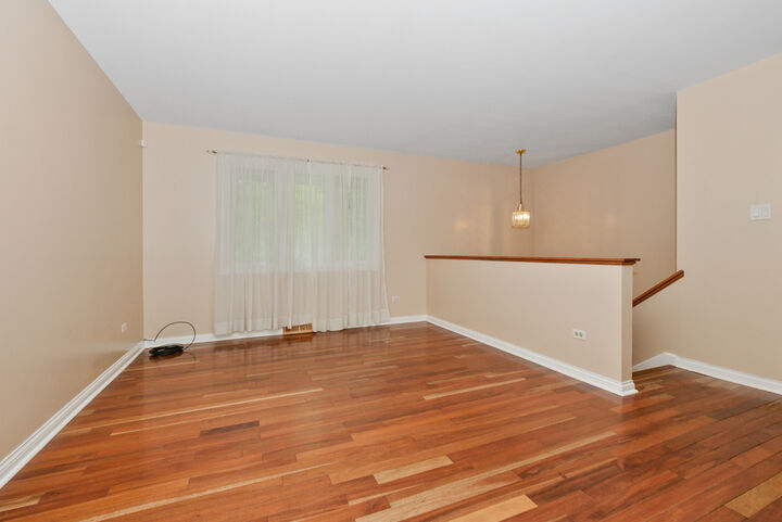 Property Photo:  