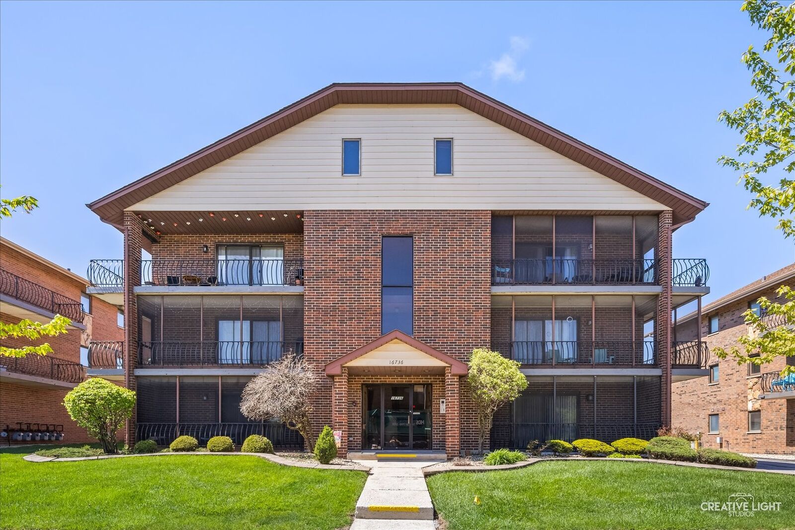 Property Photo:  16736 Paxton Avenue 1S  IL 60477 